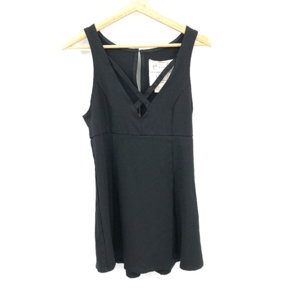 Free People V-neck cut out fit & flare mini little black dress cocktail‎ party M